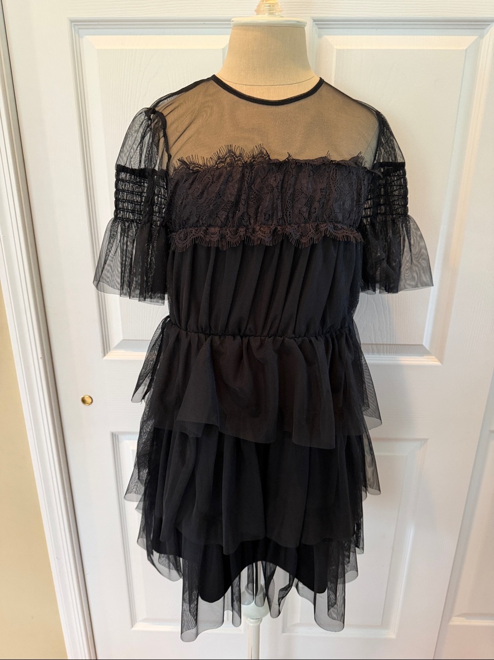 Black K/lab dress w/layers sheer ruffles,black lining & sheer sleeve Small